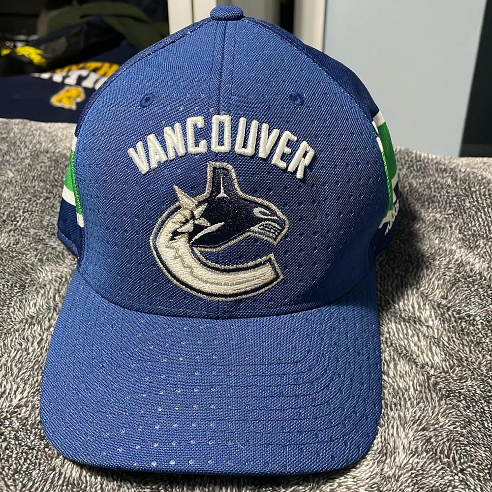 Vancouver Canucks Hat